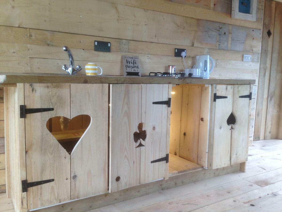 Apartmán Hygge Hut Pembroke Exteriér fotografie